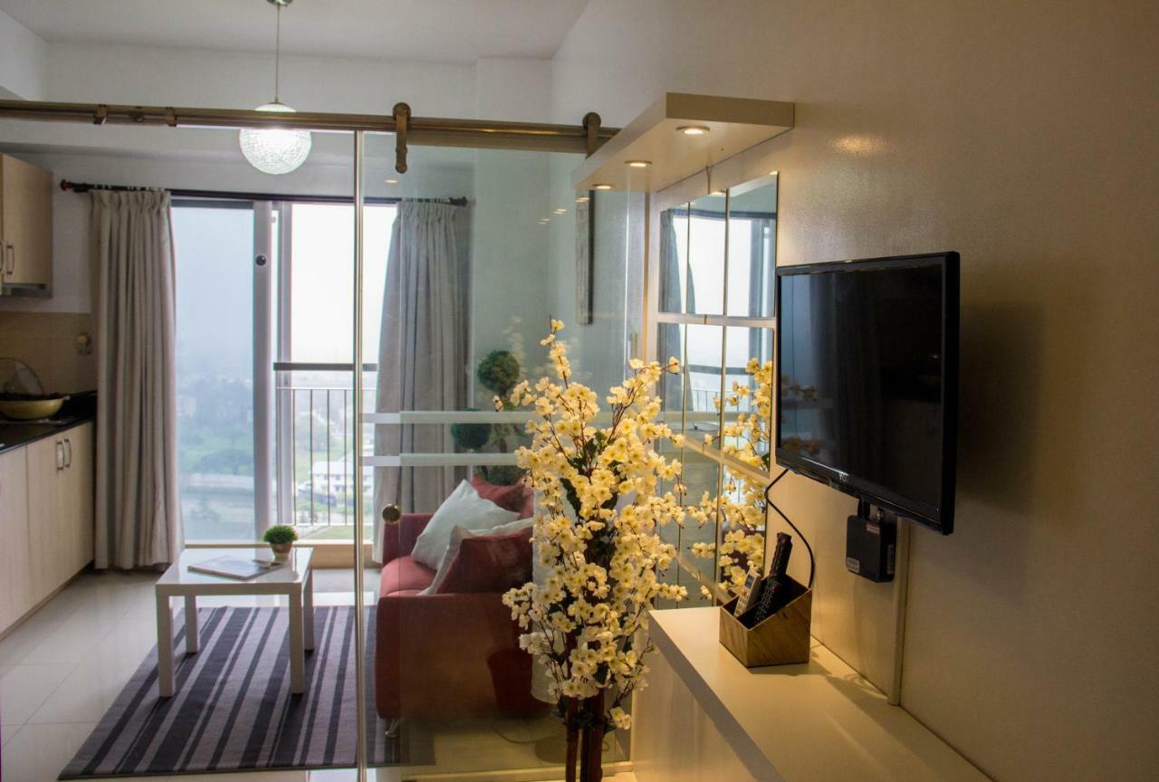 Smdc Wind Residences Tagaytay With Balcony 19Th Floor Tagaytay City Zewnętrze zdjęcie